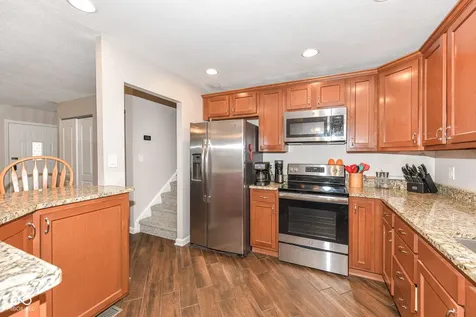 3983 Pineview Lane Greenwood IN 46142