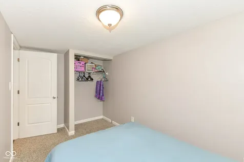 3983 Pineview Lane Greenwood IN 46142
