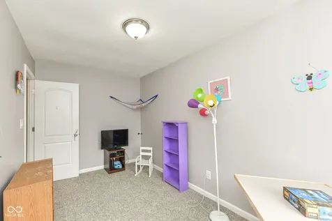 3983 Pineview Lane Greenwood IN 46142