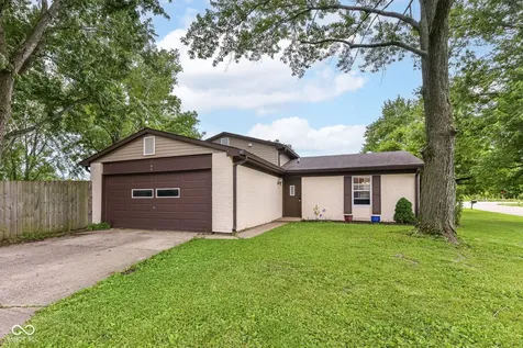 3983 Pineview Lane Greenwood IN 46142