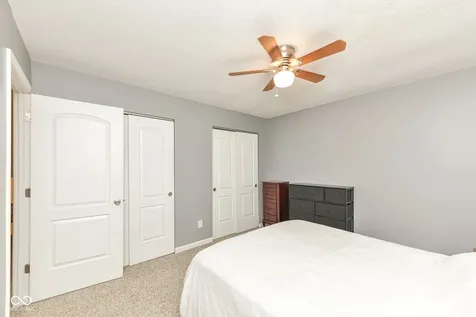 3983 Pineview Lane Greenwood IN 46142