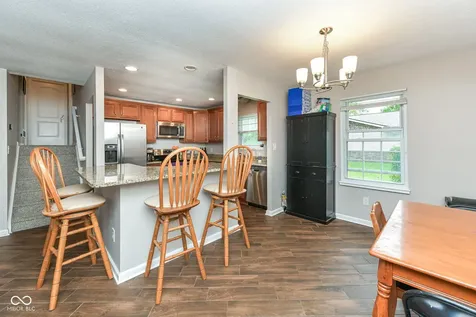 3983 Pineview Lane Greenwood IN 46142