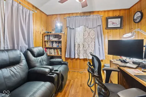 801 N 10th Street Noblesville IN 46060