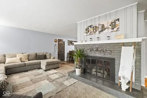 801 N 10th Street Noblesville IN 46060