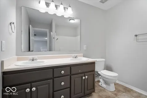 12647 Brookdale Drive Fishers IN 46037