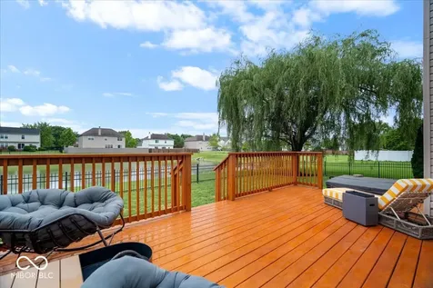 12647 Brookdale Drive Fishers IN 46037