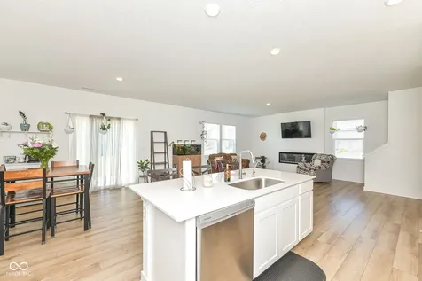 11447 Basalt Drive Indianapolis IN 46235