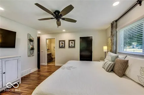 680 Robin Lane Greenfield IN 46140