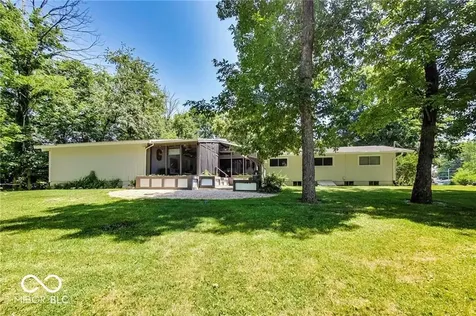 680 Robin Lane Greenfield IN 46140