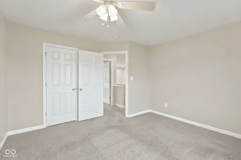 9802 Violet Circle Indianapolis IN 46239