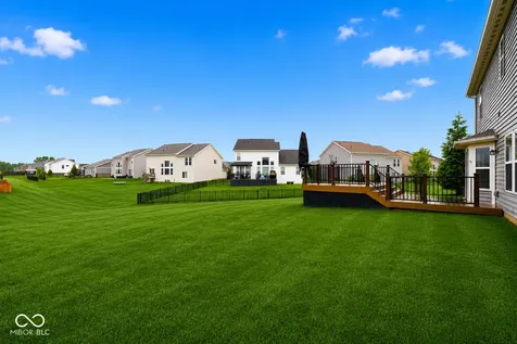9802 Violet Circle Indianapolis IN 46239
