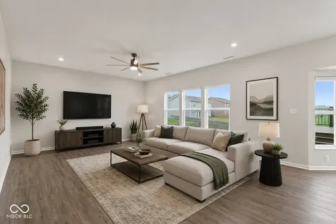 9802 Violet Circle Indianapolis IN 46239
