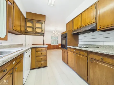 1403 Cottonwood Drive Anderson IN 46012