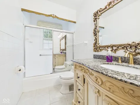 1403 Cottonwood Drive Anderson IN 46012
