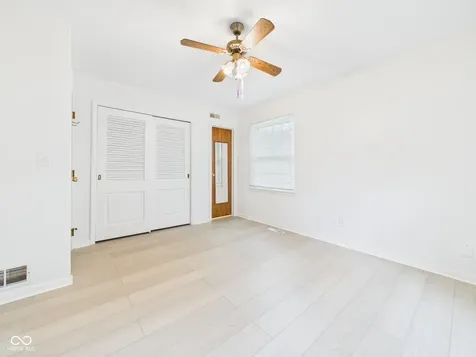 1403 Cottonwood Drive Anderson IN 46012