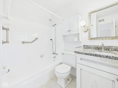 1403 Cottonwood Drive Anderson IN 46012