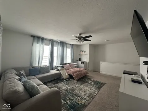5730 Fire Opal Way Indianapolis IN 46239