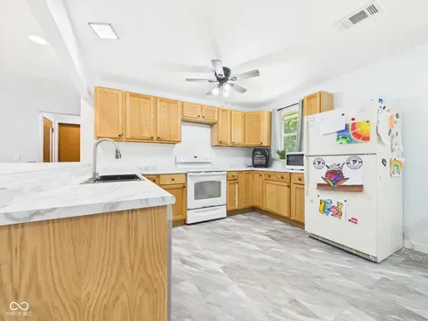 3012 E 6th Street Anderson IN 46012