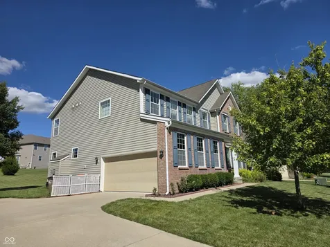 7048 Stoney Ridge Drive Columbus IN 47201