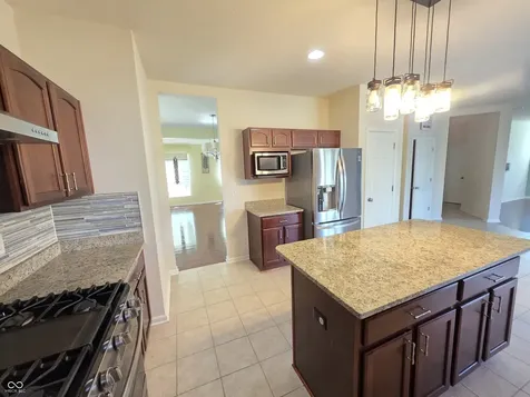 7048 Stoney Ridge Drive Columbus IN 47201