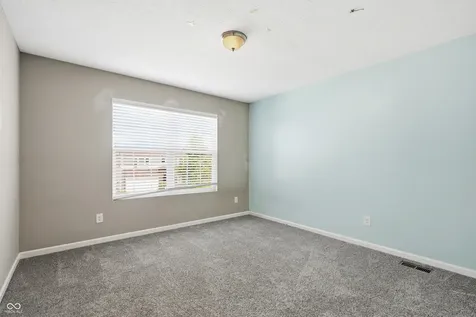 5773 Blue Sky Drive Whitestown IN 46075