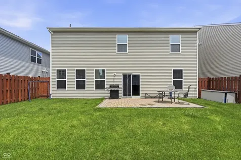 5773 Blue Sky Drive Whitestown IN 46075