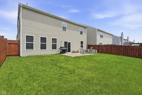5773 Blue Sky Drive Whitestown IN 46075