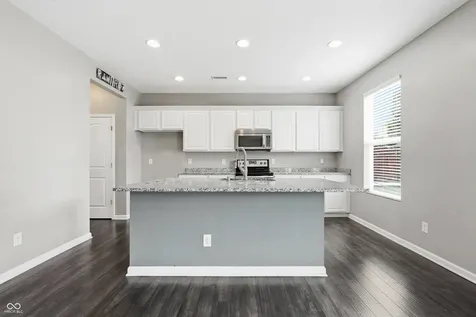 5773 Blue Sky Drive Whitestown IN 46075