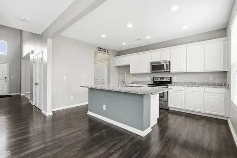 5773 Blue Sky Drive Whitestown IN 46075