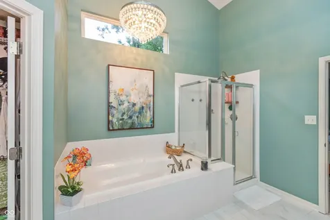 9509 Summer Ridge Place Indianapolis IN 46260