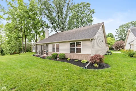 9509 Summer Ridge Place Indianapolis IN 46260