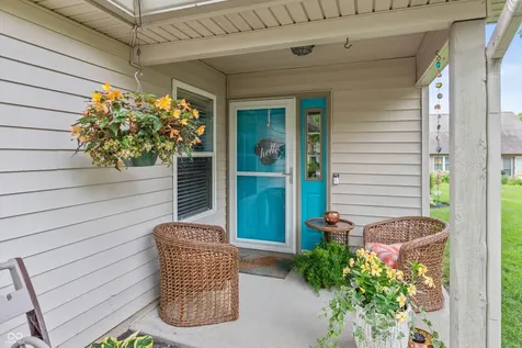 9509 Summer Ridge Place Indianapolis IN 46260