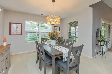 9509 Summer Ridge Place Indianapolis IN 46260
