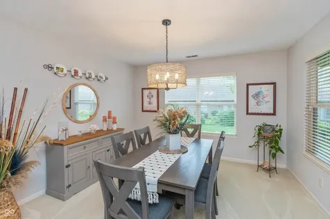 9509 Summer Ridge Place Indianapolis IN 46260