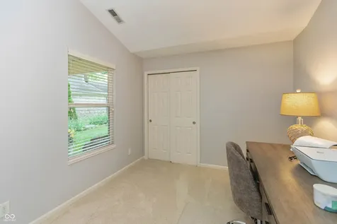 9509 Summer Ridge Place Indianapolis IN 46260