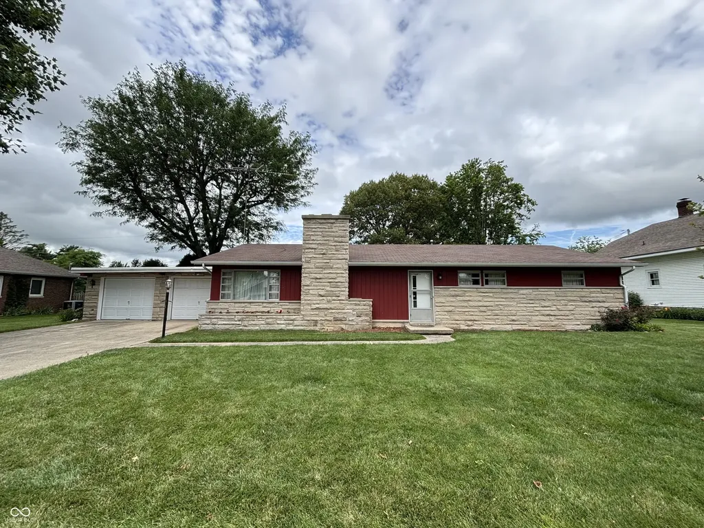324 Hillcrest Avenue Batesville IN 47006