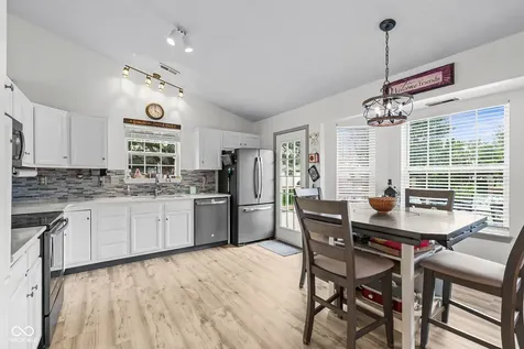 7814 Connie Drive Indianapolis IN 46237