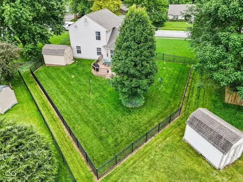 7814 Connie Drive Indianapolis IN 46237