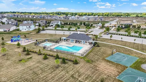 13538 Longrise Lane Fishers IN 46037