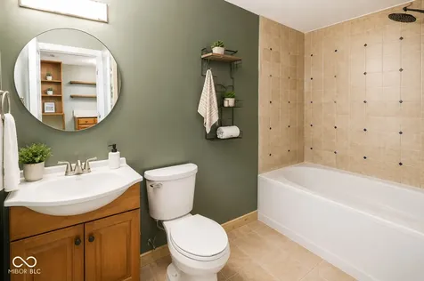 1532 E Legrande Avenue Indianapolis IN 46203