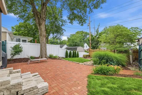 5454 N Illinois Street Indianapolis IN 46208