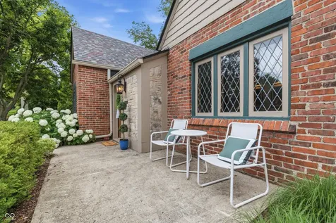 5454 N Illinois Street Indianapolis IN 46208