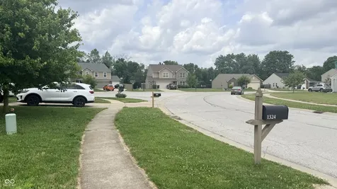 1324 Norton Greenwood IN 46143