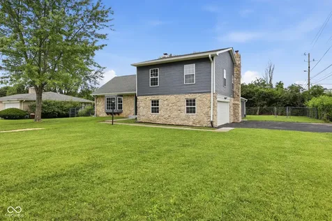 5060 Staughton Drive Indianapolis IN 46226