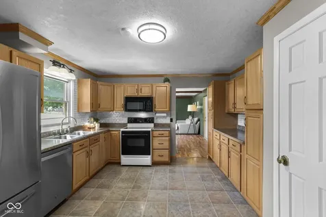356 N County Road 300 E Danville IN 46122