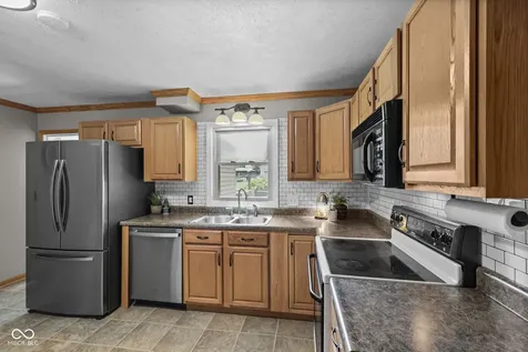 356 N County Road 300 E Danville IN 46122