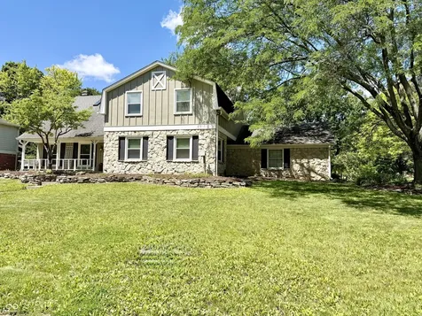 8950 Sourwood Court Indianapolis IN 46260