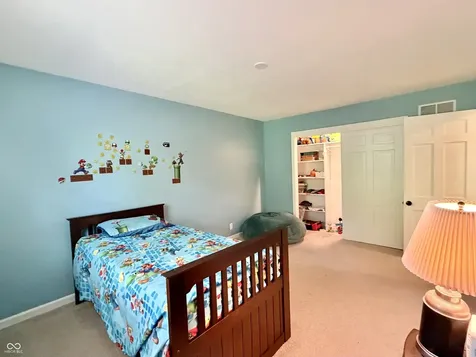 8950 Sourwood Court Indianapolis IN 46260