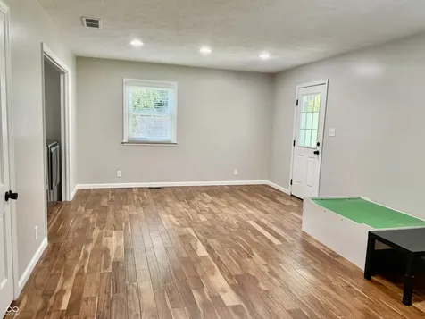 8950 Sourwood Court Indianapolis IN 46260