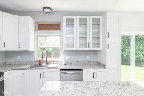 6336 Fountain Springs Boulevard Indianapolis IN 46236